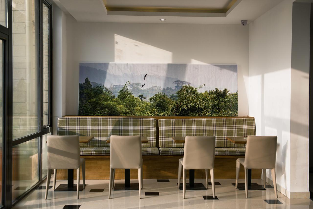 The Farmington Hotel Harbel Bagian luar foto